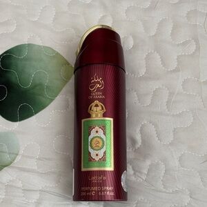 Lattafa Queen of Arabia Perfumed Spray - Burgundy